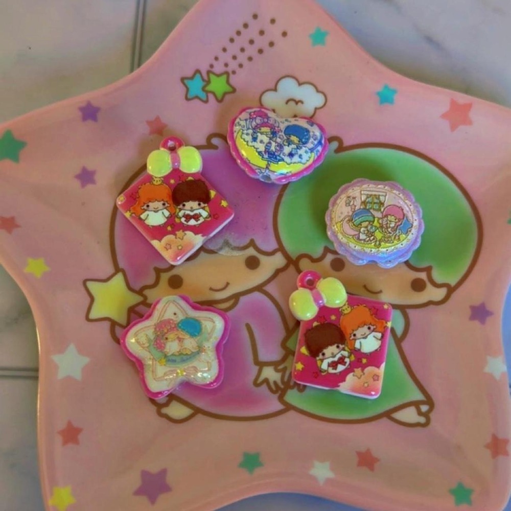 Sanrio Little Twin Stars 5-Piece Coordinated Focal Bead Set new - Picture 2 of 8